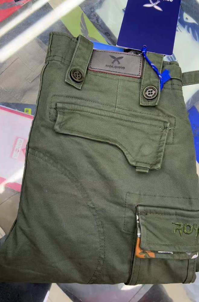 olive_cargo_trousers